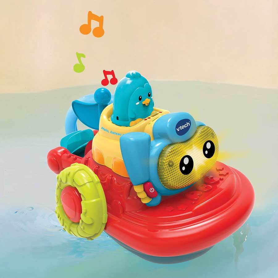 Vtech malo bateau sur l'eau