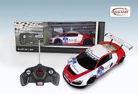 RASTAR 1/18 AUDI R8 LMS ROUGE