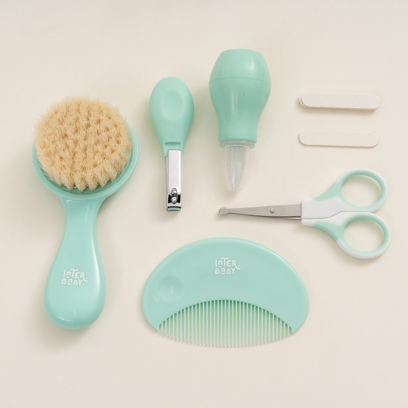 INTERBABY TROUSSE DE TOILETTE  7 PCS VERT