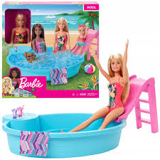 MATTEL BARBIE COFFRET PISCINE + POUPEE